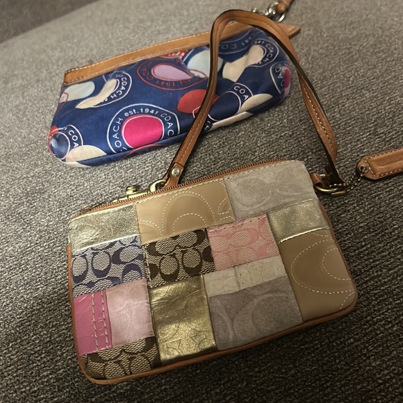 Two Coach wristlets - Picture 4 of 5